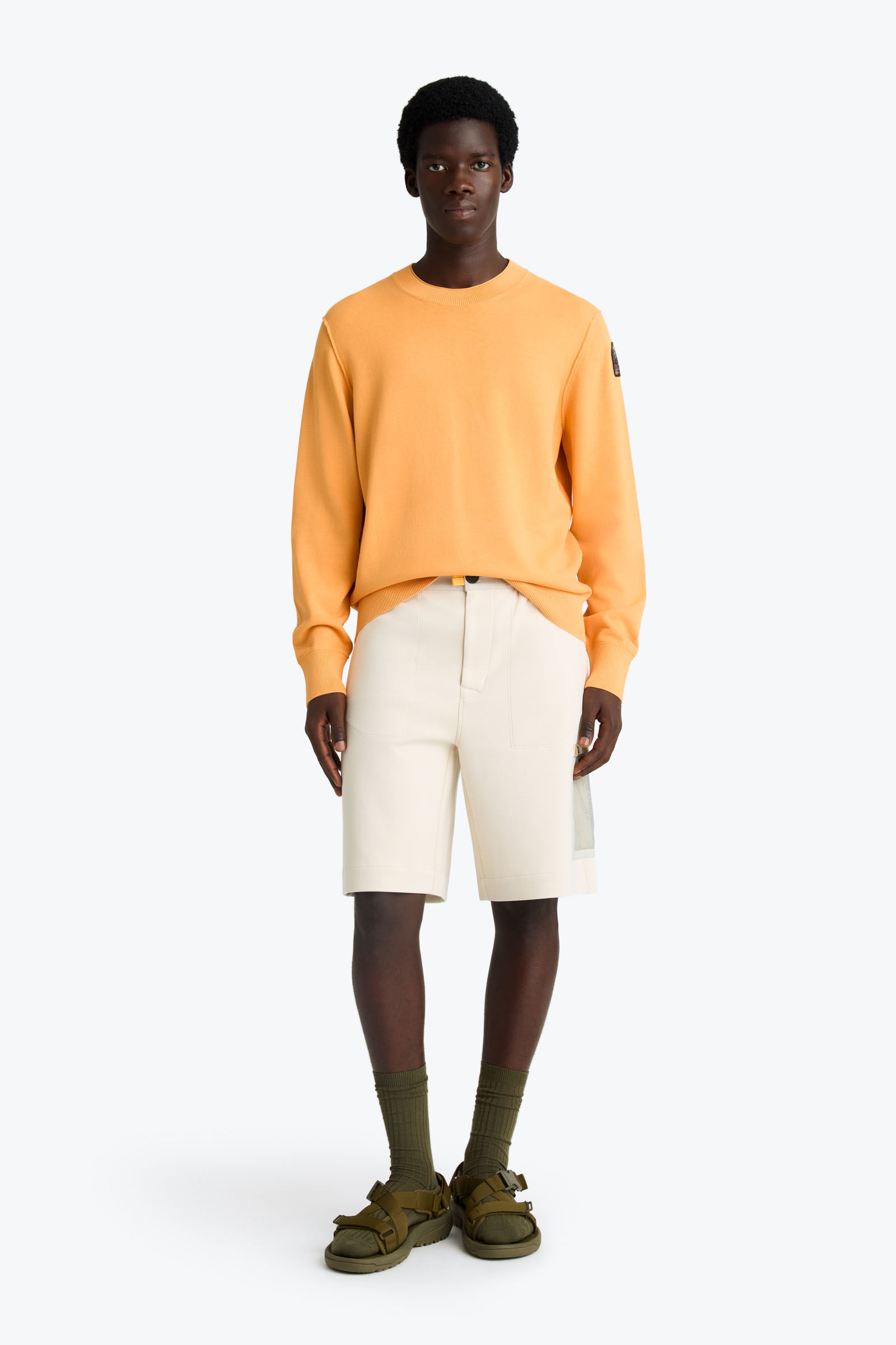 BASIC BRAW - SWEATER CON CUELLO REDONDO