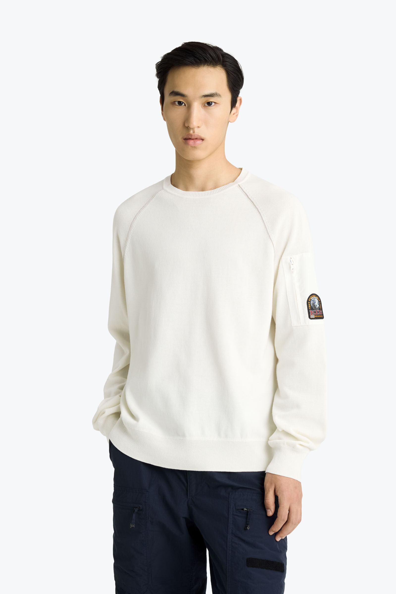 BARR - SWEATER CON CUELLO REDONDO