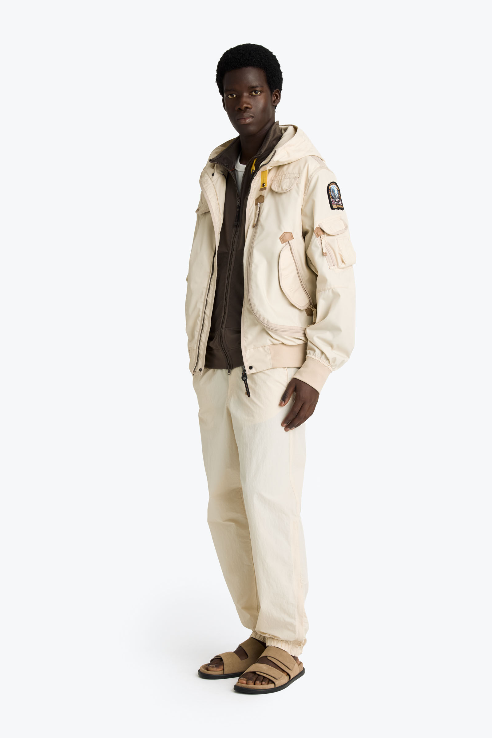 GOBI - CHAQUETA BOMBER CON CAPIZ