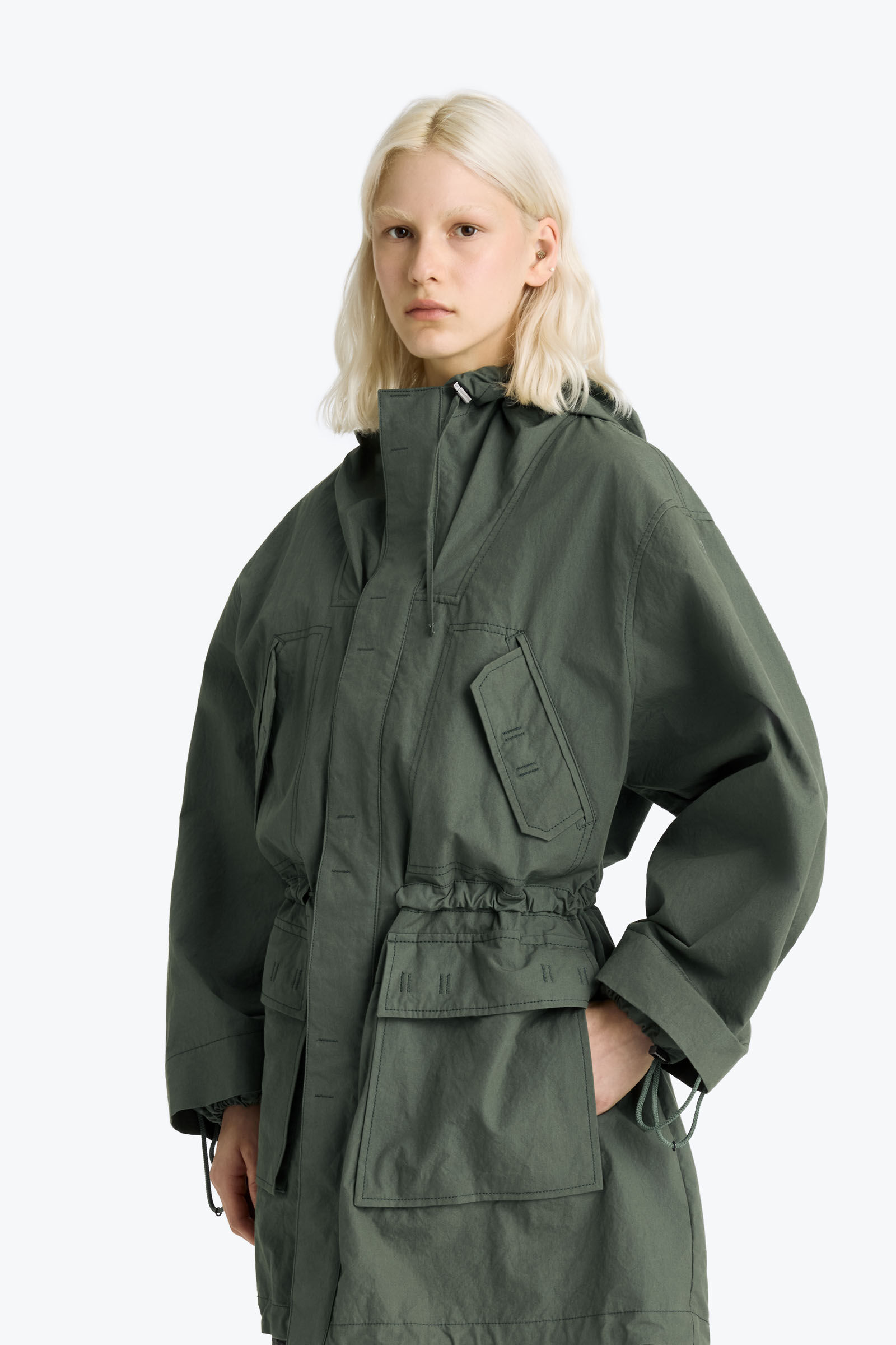 ALENKA - PARKA CON CAPIZCO