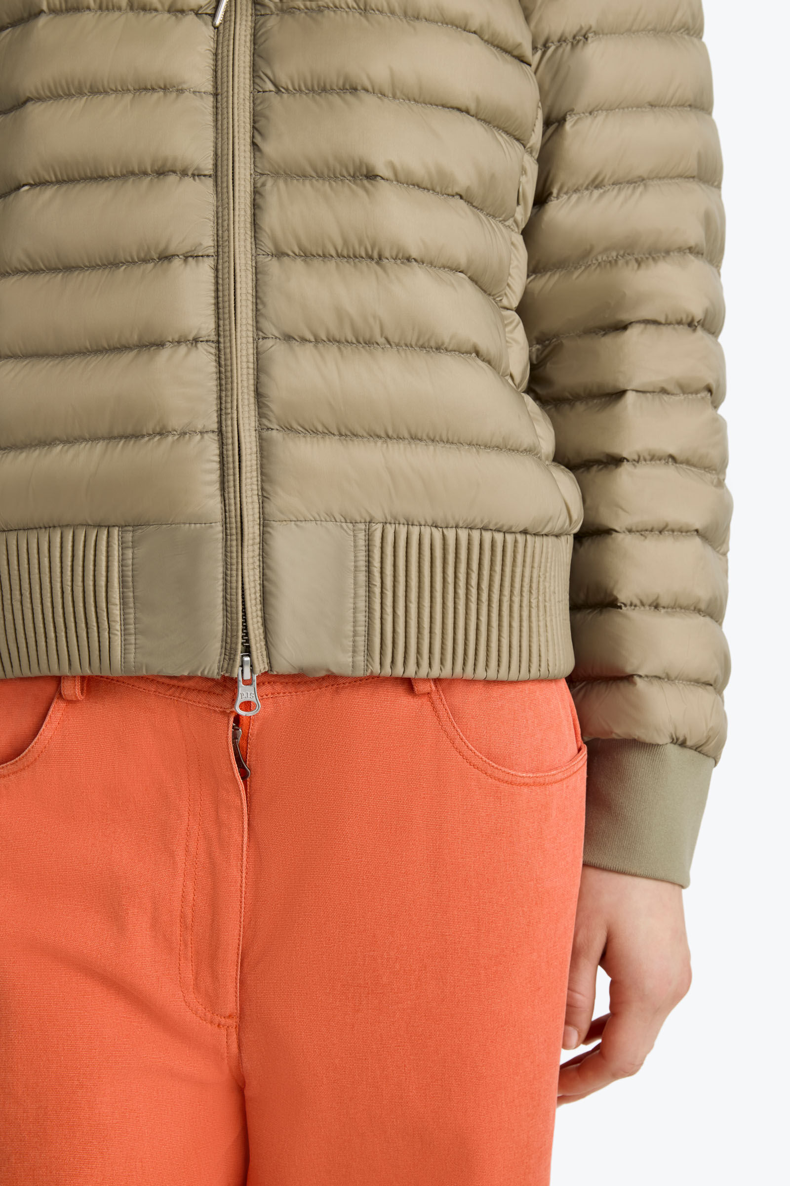 LEILA - CHAQUETA DE PÁJARO CORTA