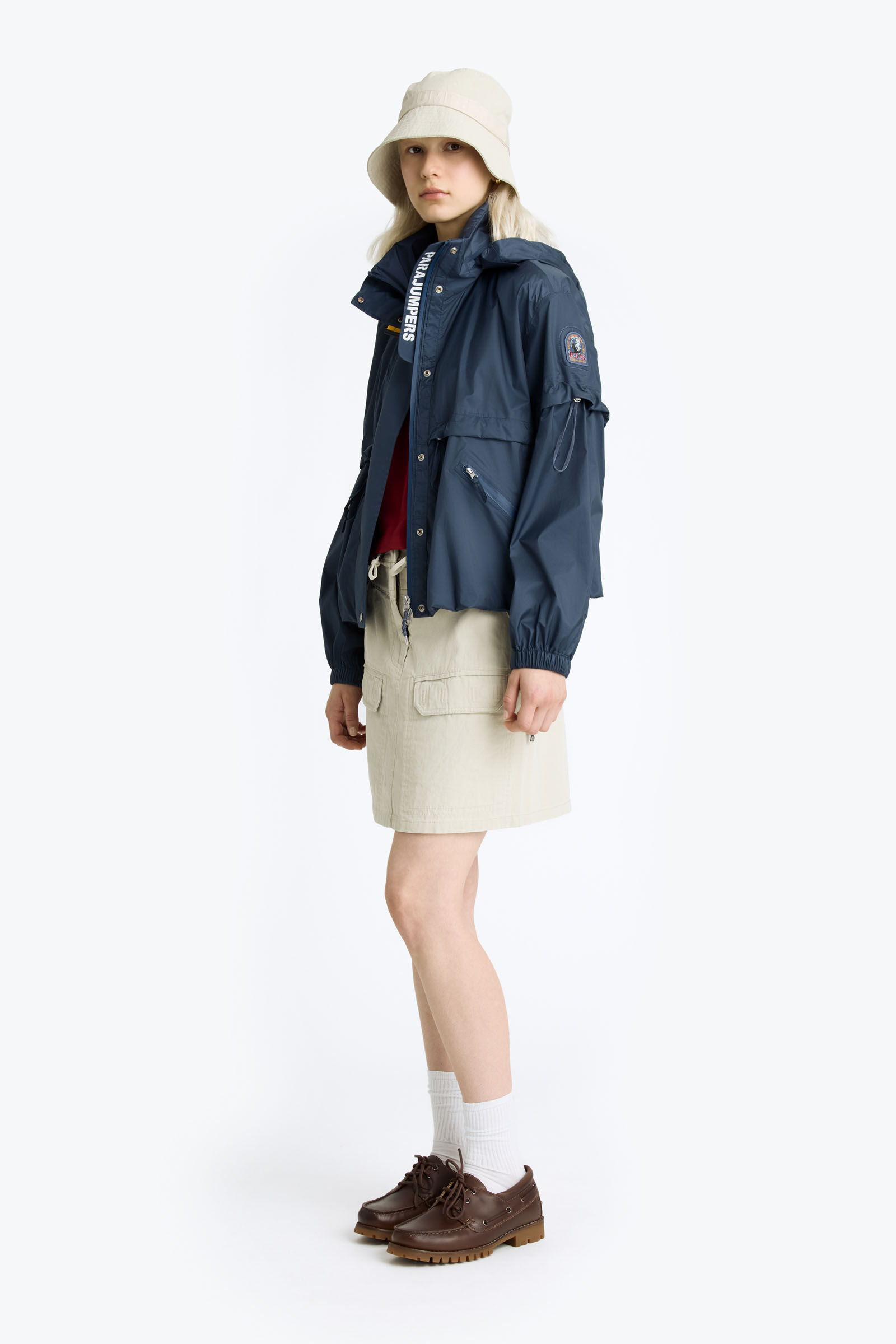 KASANE - CHAQUETA IMPERMEABLE